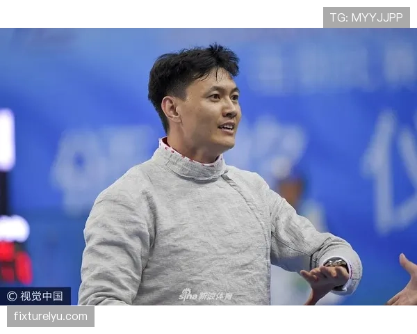 仲满真是个谜，赛场上拼命到疯，生活里却像隐士一样，工资咋都没他名字响？